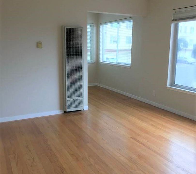 1st image of 600 Laurel St APT 5
