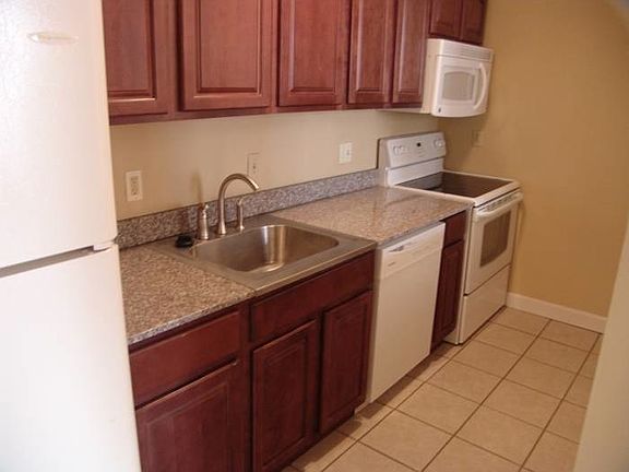 5th image of 4531 McPherson Ave APT 104