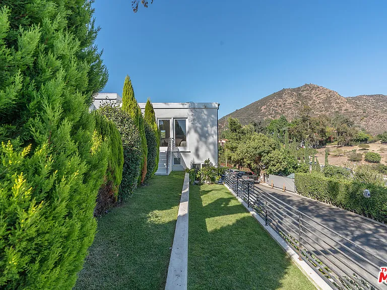 3479 Wonder View Dr — Photo 29