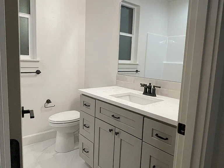Main Bathroom