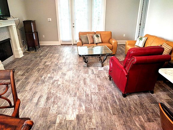5th image of 1800 Ashley Hall Way