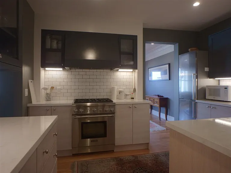 1856 Green St #5 — Photo 7