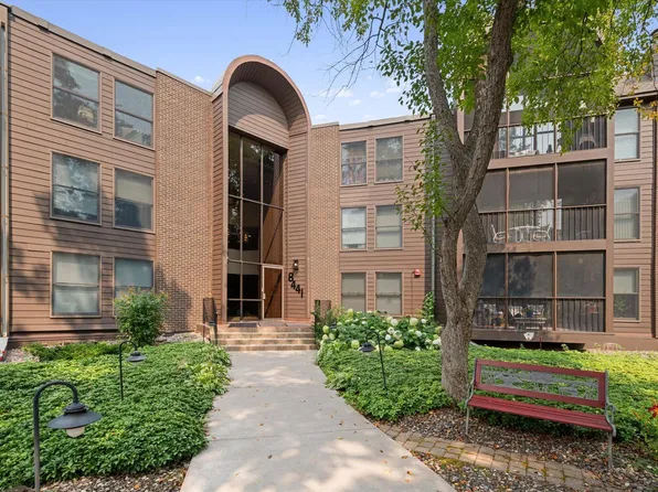 8441 Irwin Rd APT 316, Bloomington, MN 55437