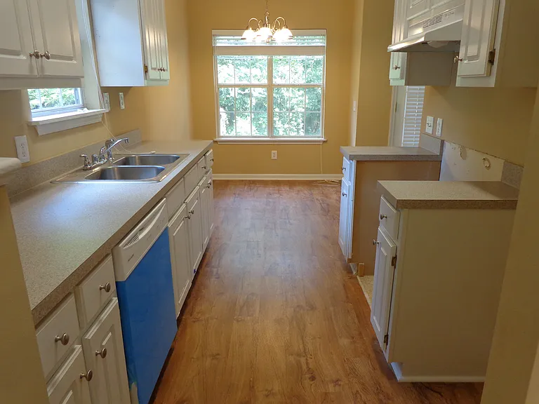 9 Herald Dr — Photo 2