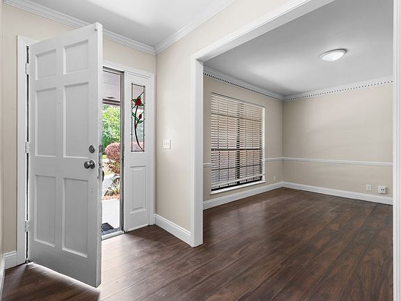 4th image of 13132 Rivergate Way
