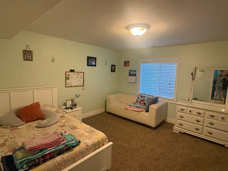 254 N Constitution Dr W — Photo 29
