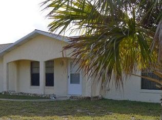 8 Mockingbird Ln, Flagler Beach, FL 32136