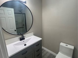 1126 E Arcadia Ct #1126C, Long Beach, CA 90813