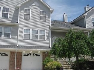 170 Durham Ct, Hackettstown, NJ
