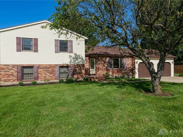 915 N Fairfield Rd, Dayton, OH 45434