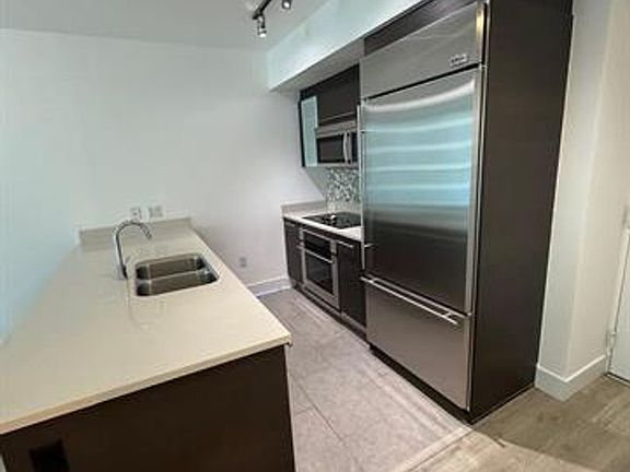 4th image of 500 Brickell Ave APT 1706