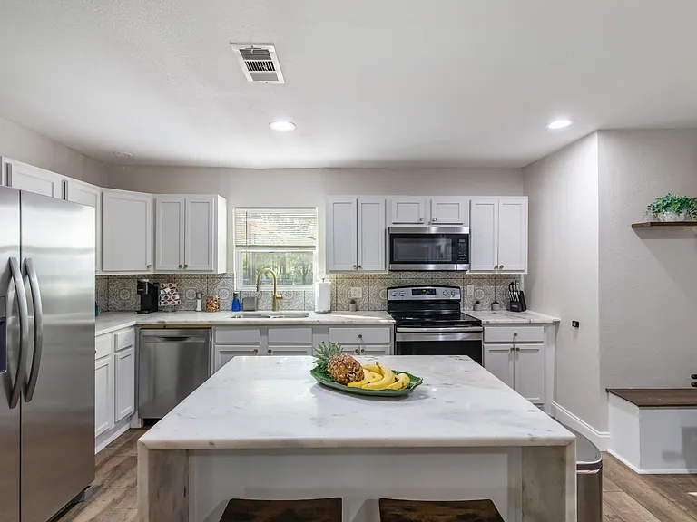511 Circle Dr — Photo 29