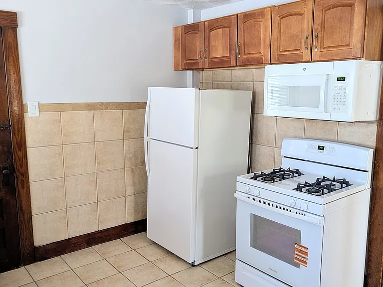 6 Violante St #2 — Photo 14