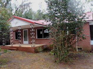 2542 North Rd, Cottondale, FL 32431