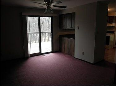5th image of 160 Lawnview Dr