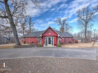 12 Kensington Dr, Bella Vista, AR 72715