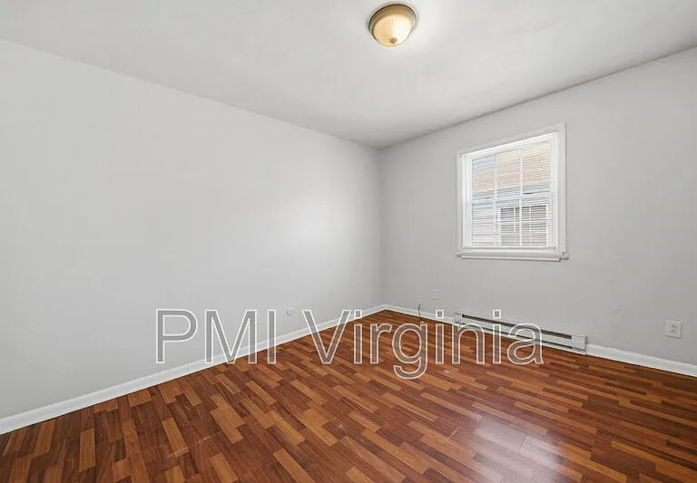 417 E Little Creek Rd #4 — Photo 13
