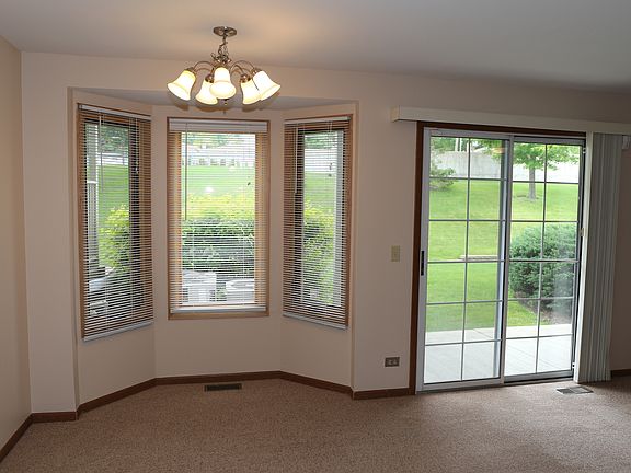 5th image of 1896 Fox Run Dr Unit B