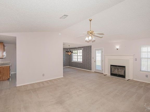 5th image of 4416 Bellwood Cir