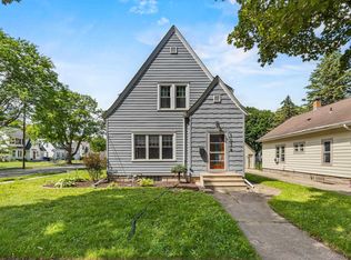 1034 W Lorain St, Appleton, WI 54914