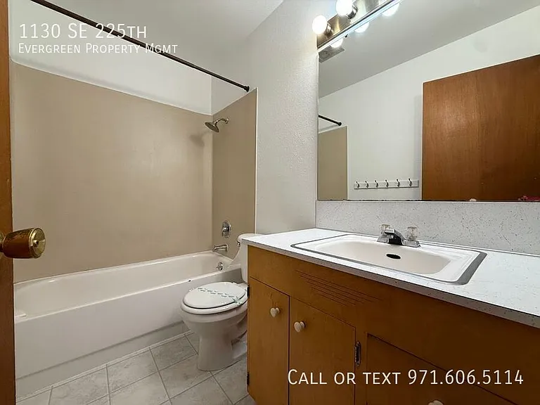 1130 SE 225th Ave — Photo 26