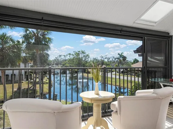 6084 Red Maple Rd, Bradenton, FL 34210