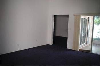 5th image of 627 NW 129th Way