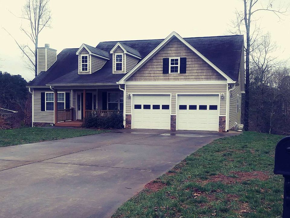 1st image of 247 Old South Dr