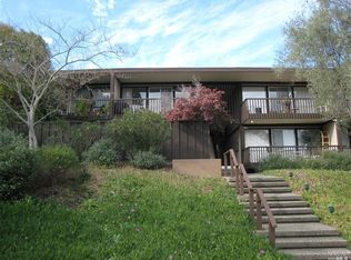 960 Lea Dr, San Rafael, CA 94903