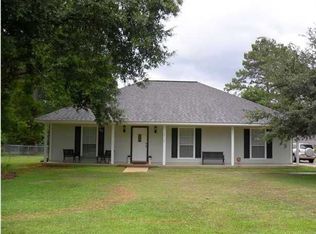 28730 Corby Dr, Livingston, LA 70754