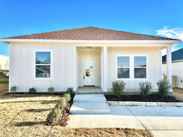 302 E 21st St, Cisco, TX 76437