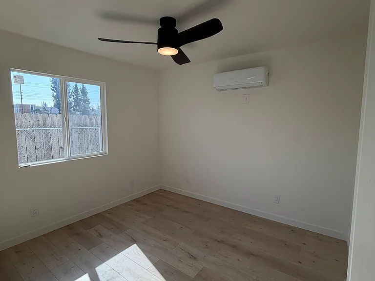 4104 Morada Ave — Photo 5