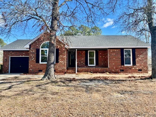 162 E Twelve Oaks Rd, Raeford, NC 28376