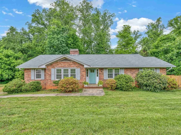 720 Parkins Mill Rd, Greenville, SC 29607
