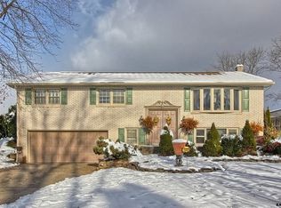 2559 Audlyn Dr, York, PA 17408