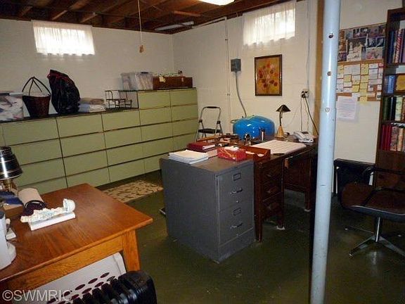 4th image of 1609 Tam O Shanter Ln