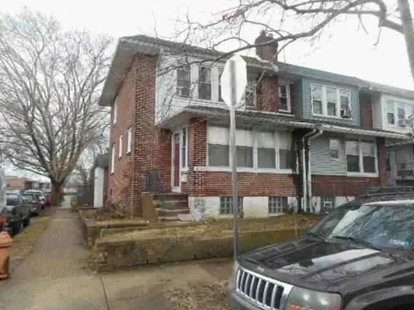 6059 Lawndale St, Philadelphia, PA 19111