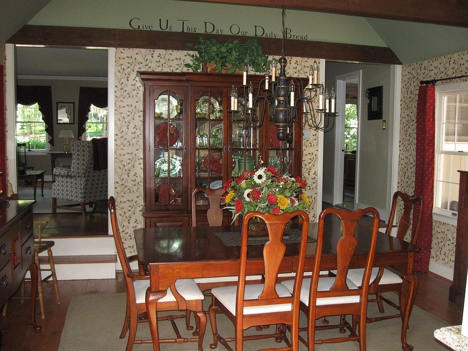 Dining Room facing front of house