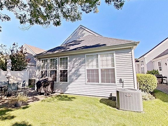 5th image of 454 Leisure Drive