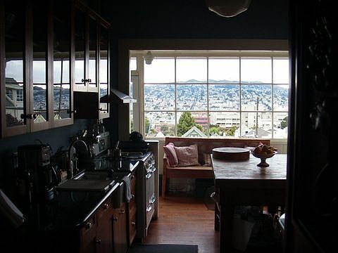 kitchen w/view
