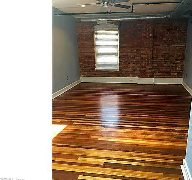 111 Tazewell St #303 — Photo 9