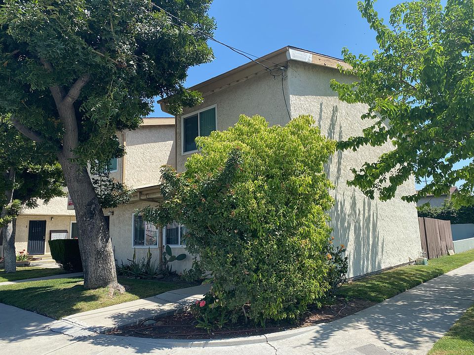 2nd image of 6900 Morella Ave APT 2