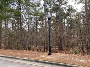 14 Chestertown Dr, Pinehurst, NC 28374