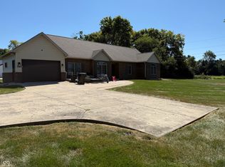 710 Candlewood Dr, Pendleton, IN 46064