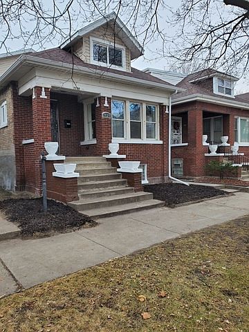 1st image of 7729 S Eberhart Ave