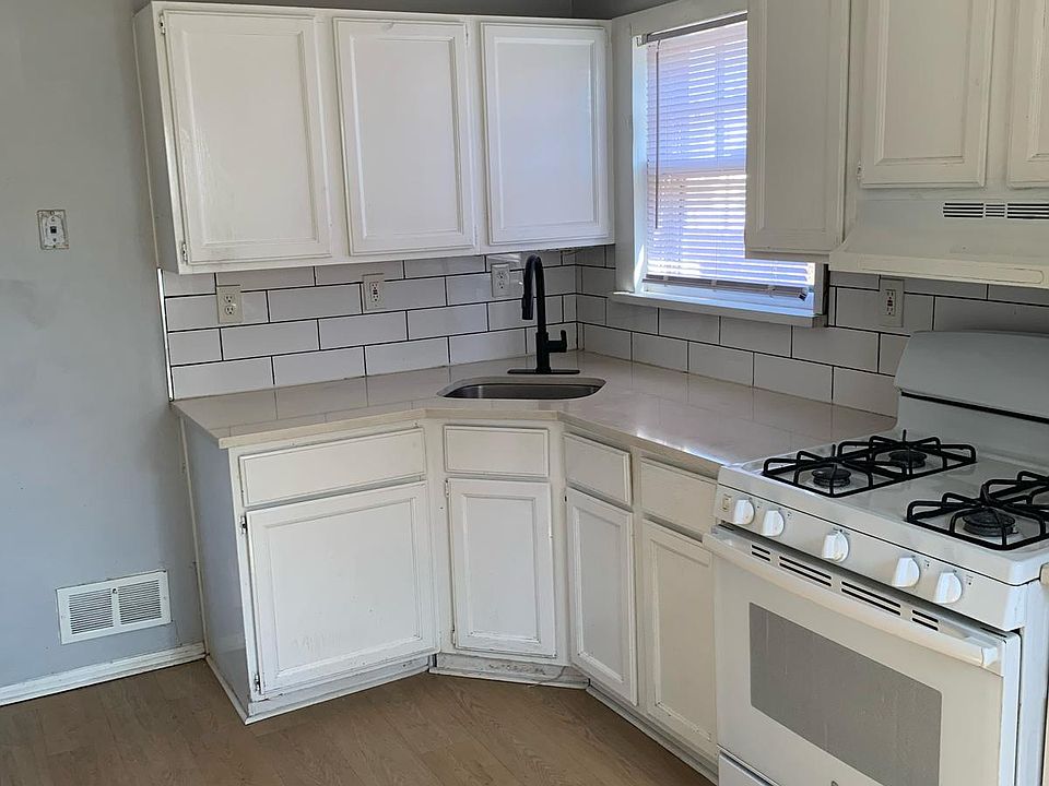 1st image of 441 Brooklawn Ave