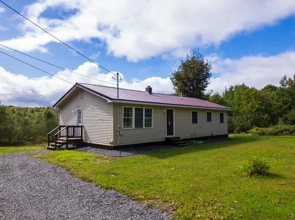 180 Deste Road, Milo, ME 04463