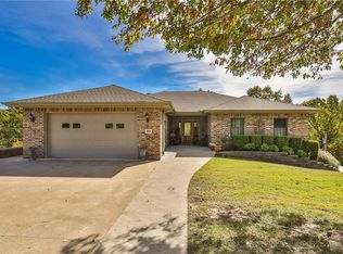 211 Redbud Ln NE, Gravette, AR 72736