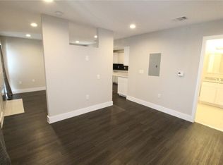935 La Posada Dr UNIT 126, Austin, TX 78752