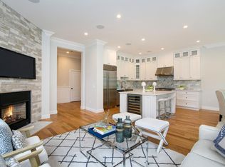 8 Sound Beach Avenue Ext, Riverside, CT 06878